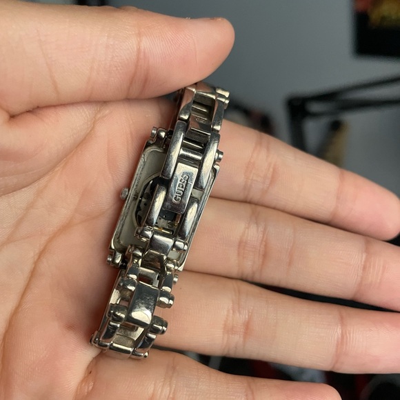 Guess watch - Picture 4 of 8